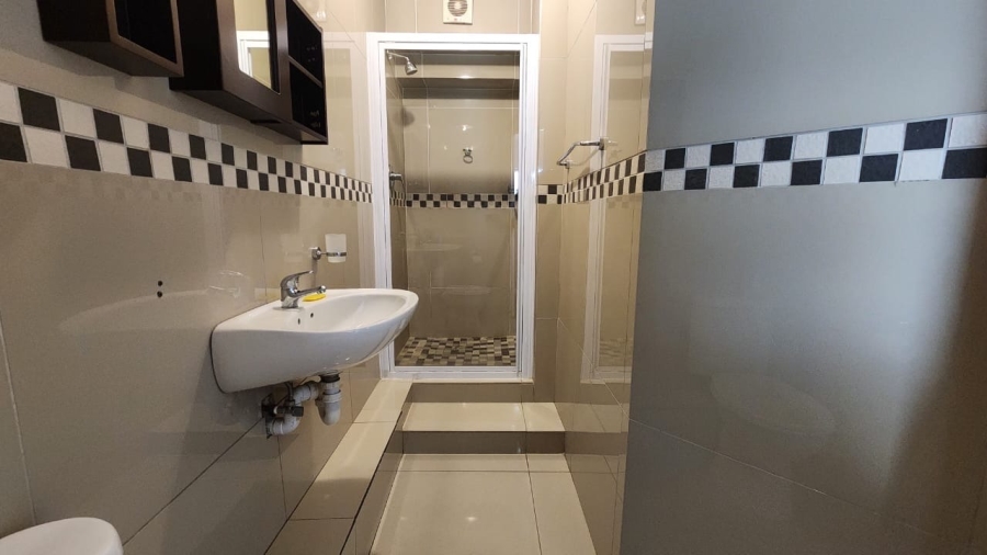 To Let 2 Bedroom Property for Rent in Strand North Western Cape